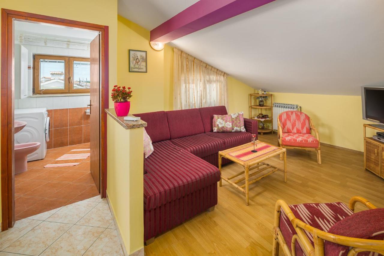Bella Vista Apartment Porec Exterior photo